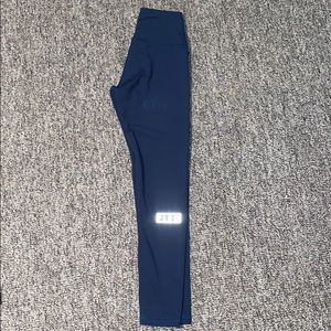 Fleo Silky Silk Leggings